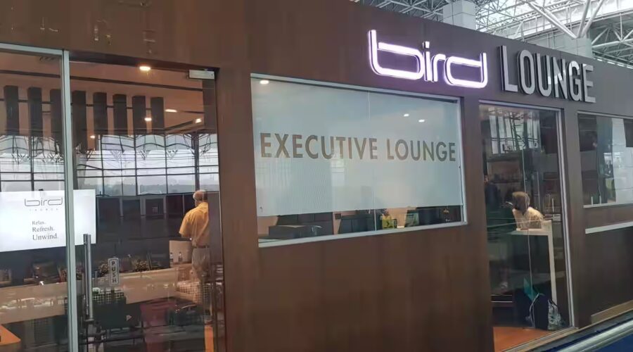 Bird Lounge Dehradun Review by The Fin Cafe: Comfort and Calm at Jolly Grant Airport