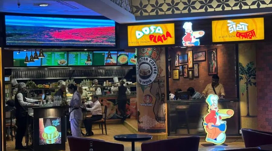 Review by The Fin Cafe: Dosa Plaza Lounge, T2 Mumbai Airport– A South Indian Culinary Haven for Travelers