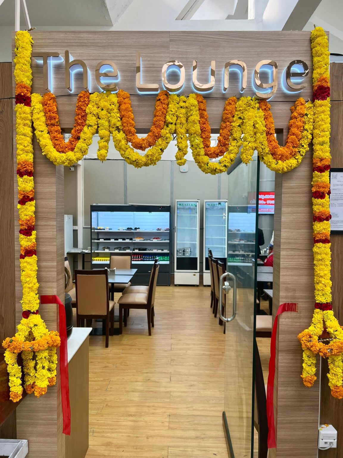 Airport and Railway - Lounge Access