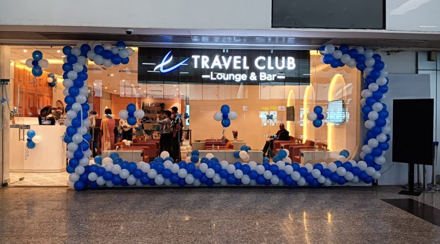 Travel Club Lounge and Bar, Dabolim Airport, Goa Review by The Fin Cafe